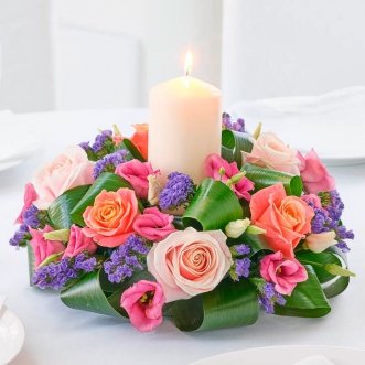 Композиция цветов на стол из роз
