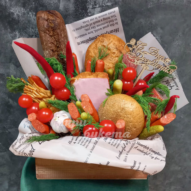 Охотничьи колбаски и сыр в ящичке (доп. фото)